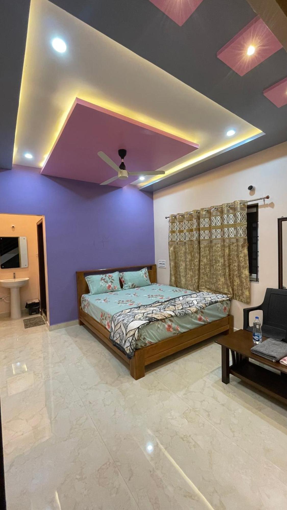 Mamatha Guest Inn Hampi Exterior photo